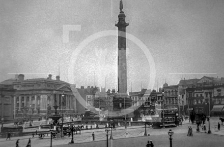 St George's Square and the Wellington Column, c 1904